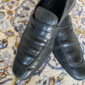 Louis Vuitton Penny Loafers 7.5